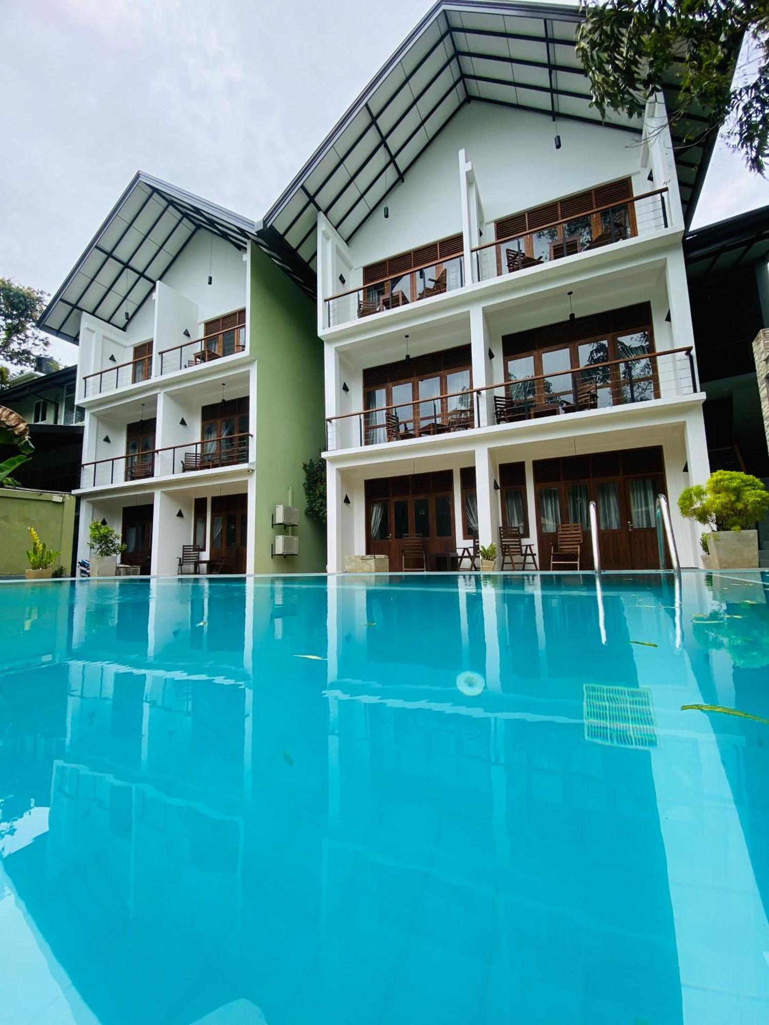 Hotel Athgira Удавалаве Екстериор снимка